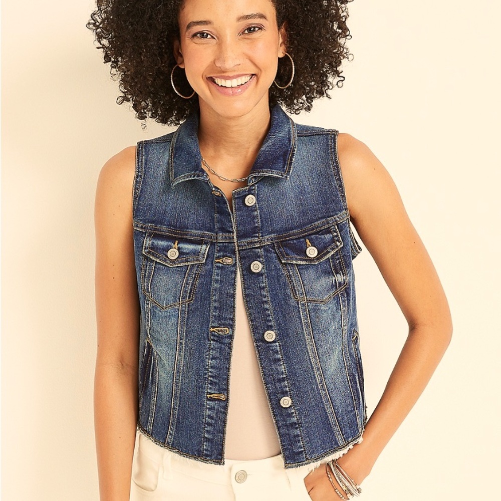 Maurices Dark Denim Vest
Size Medium - Picture 1 of 15